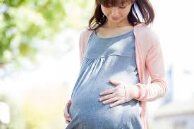 洲本接骨院の妊娠中の女性イメージ画像